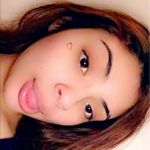 Meet your Posher, Jeanette